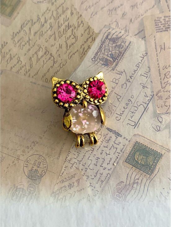 Jewelry - Charming Owl Brooch with Sparkling Pink and Clear Crystals
